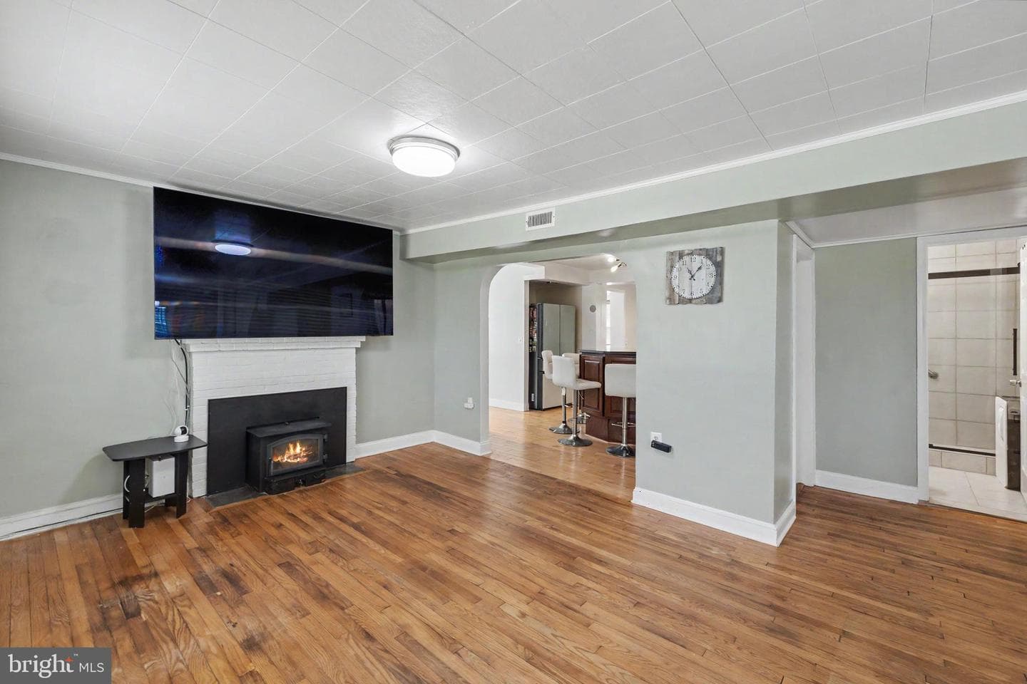 8608 Woodlawn Court photo 7