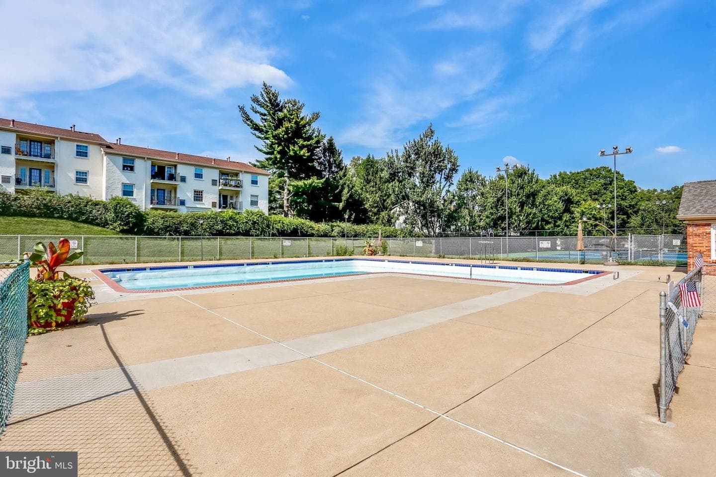 5913 Prince James Drive #i ("eye") photo 30