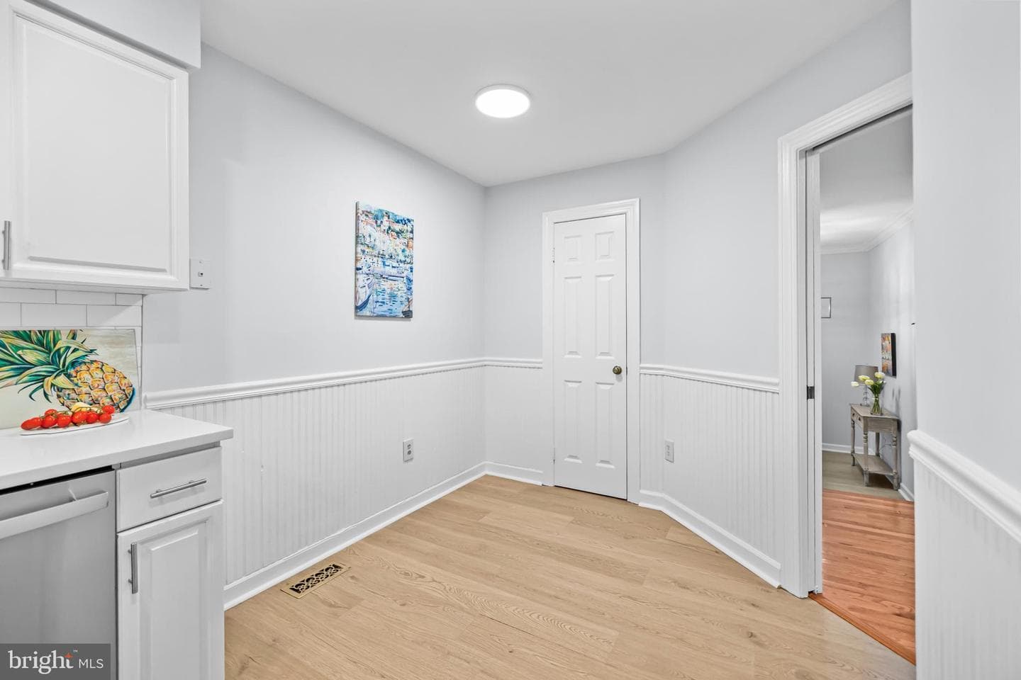 6261 Masefield Court photo 29