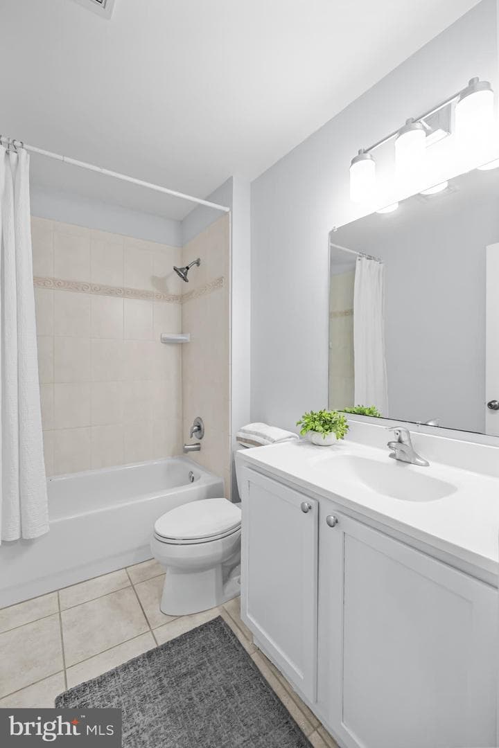 6261 Masefield Court photo 46