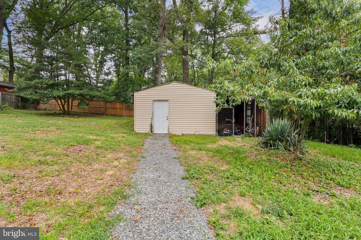 3505 Gallows Road photo 47