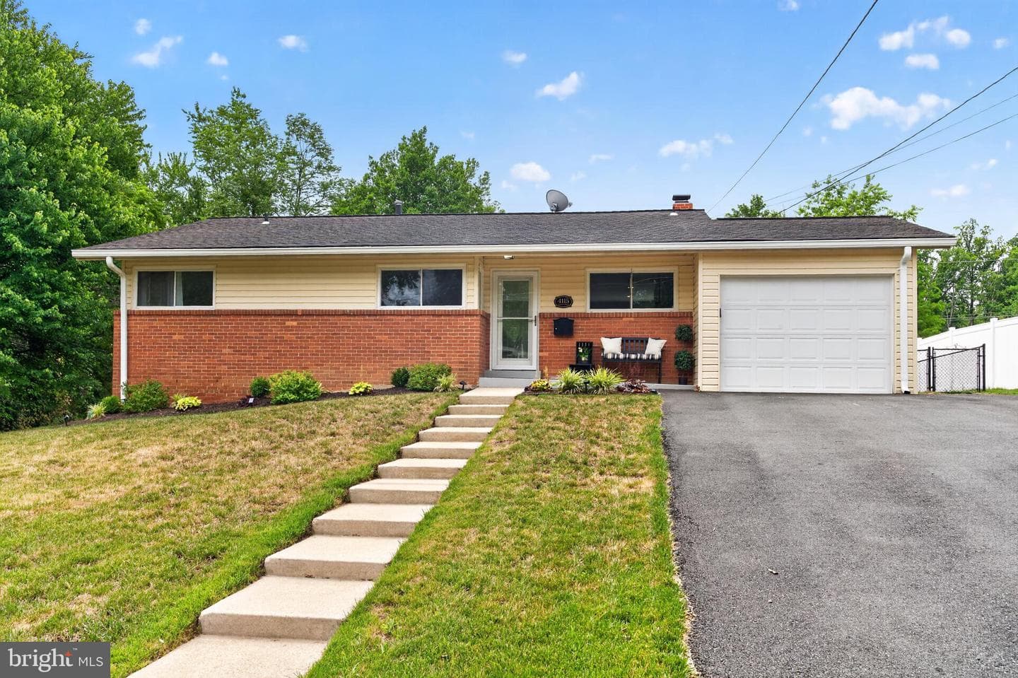 4115 Duvawn Street, Alexandria