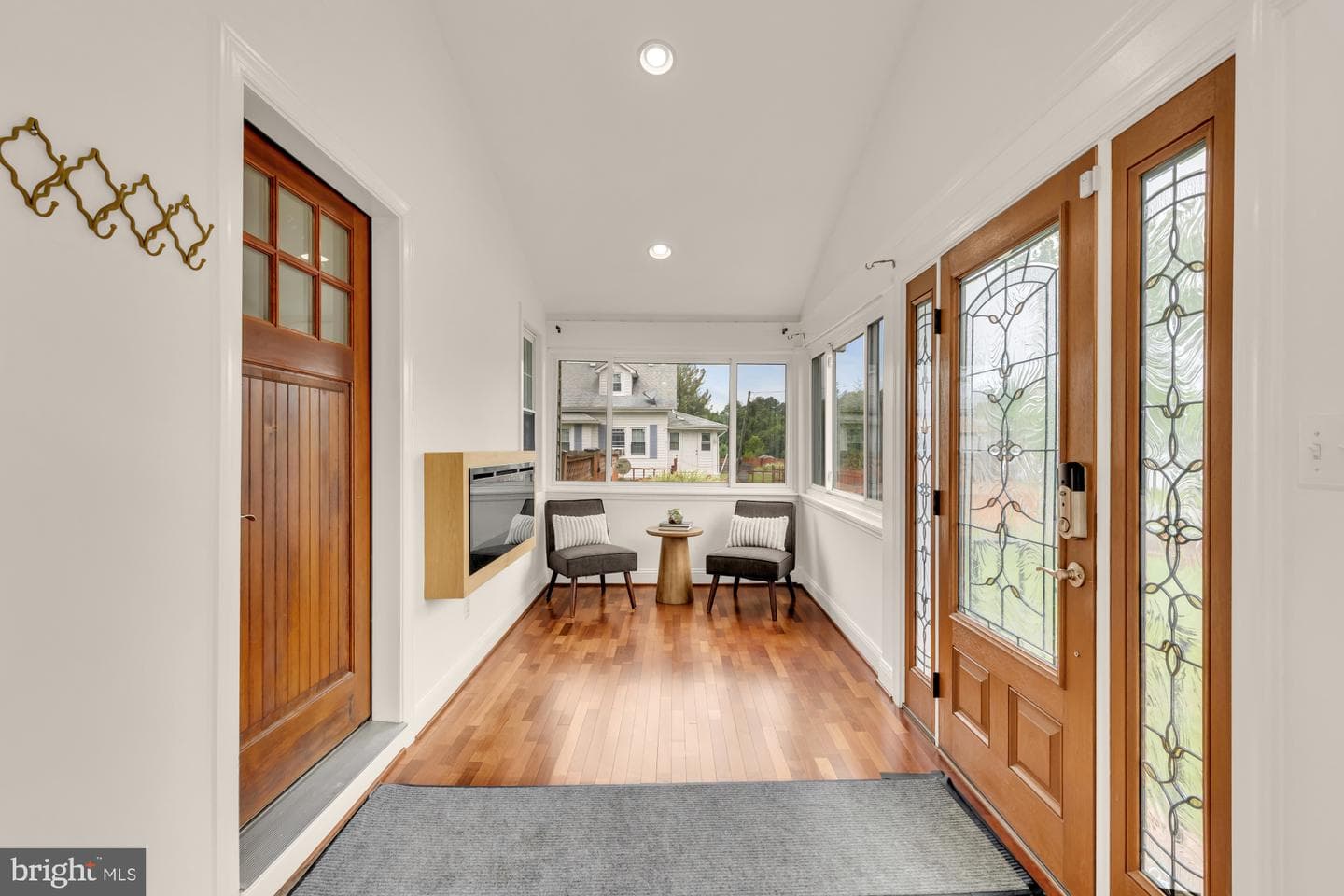 8604 Woodlawn Court photo 4