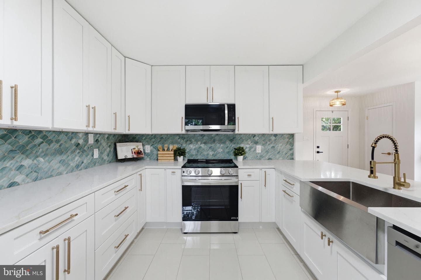 1716 Macon Street photo 8