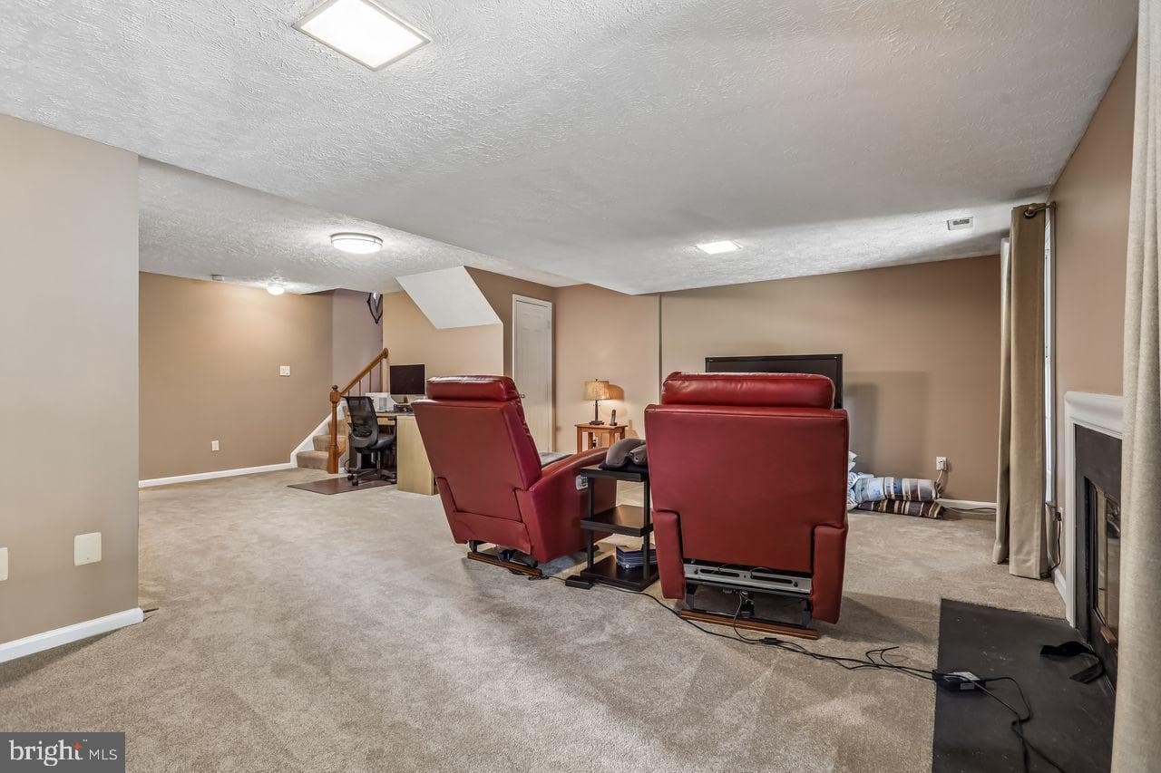 5250 Stoney Branch Court photo 28