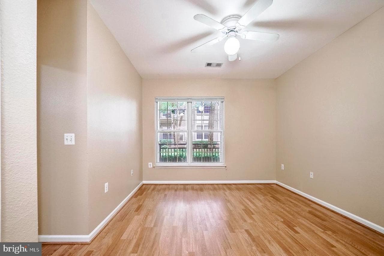 3021 Nicosh Cir # 1103 photo 6