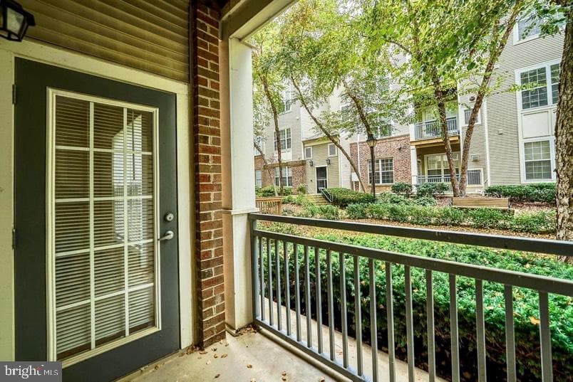 3021 Nicosh Cir # 1103 photo 8