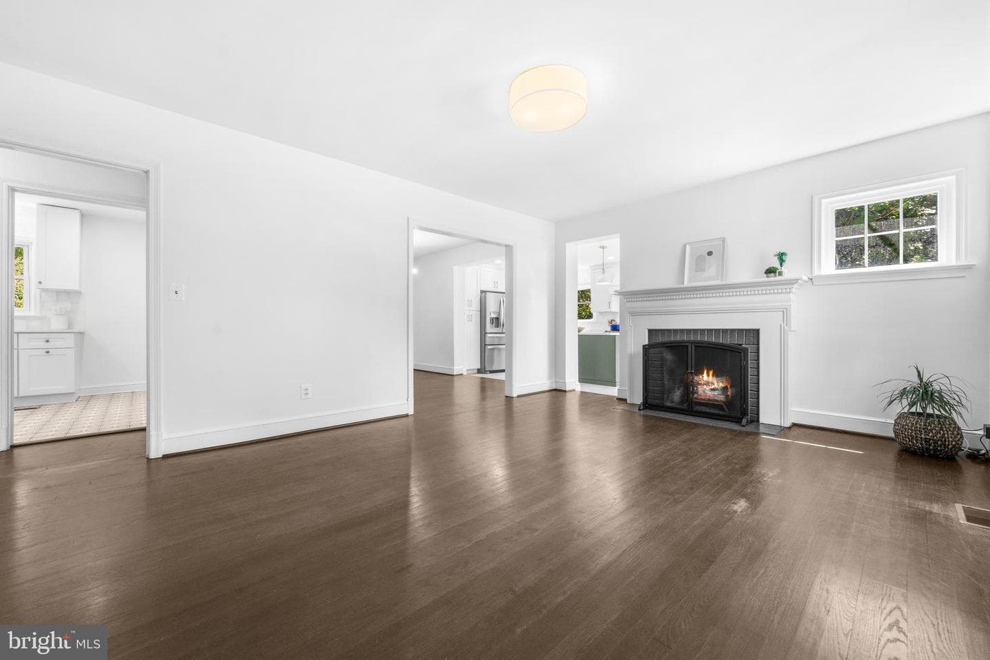 3104 Collard Street photo 6