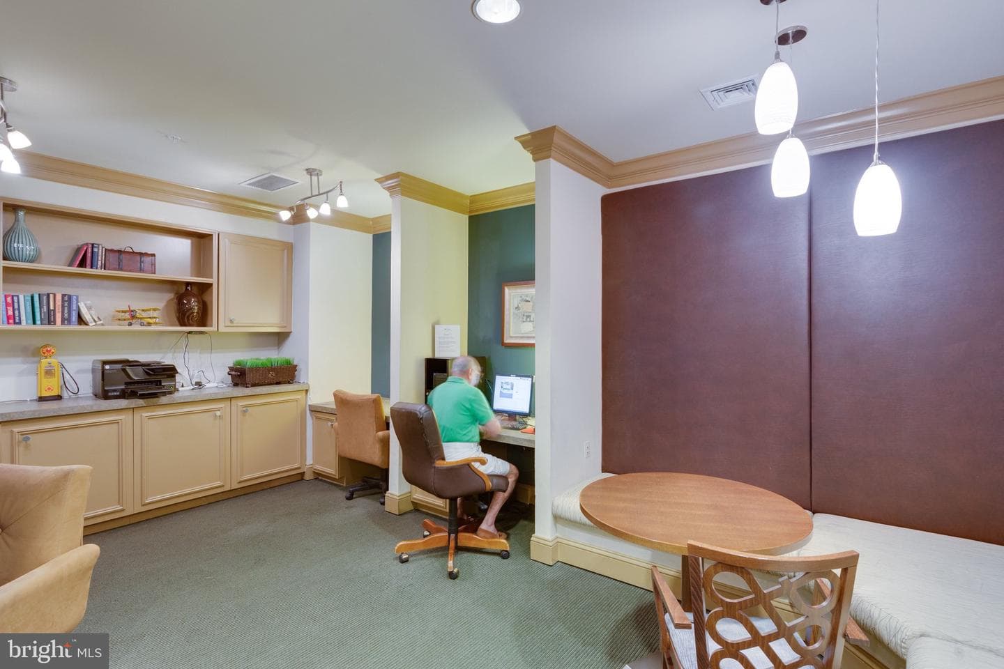 2655 Prosperity Avenue #201 photo 42
