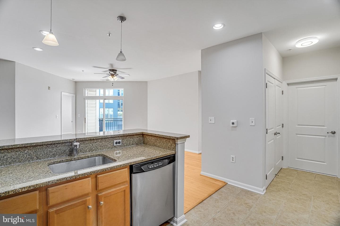 2655 Prosperity Avenue #201 photo 6