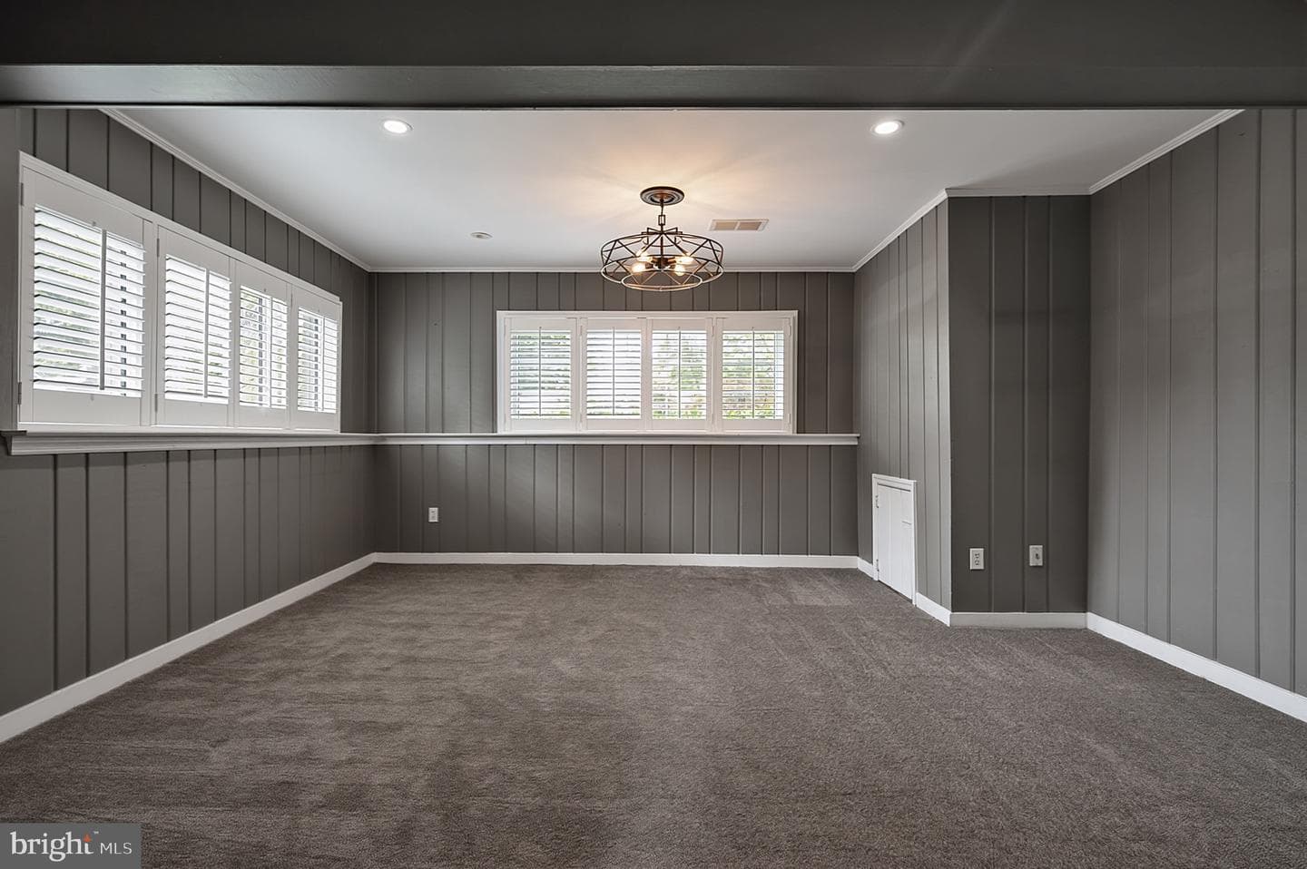 8709 Waterford Road photo 33