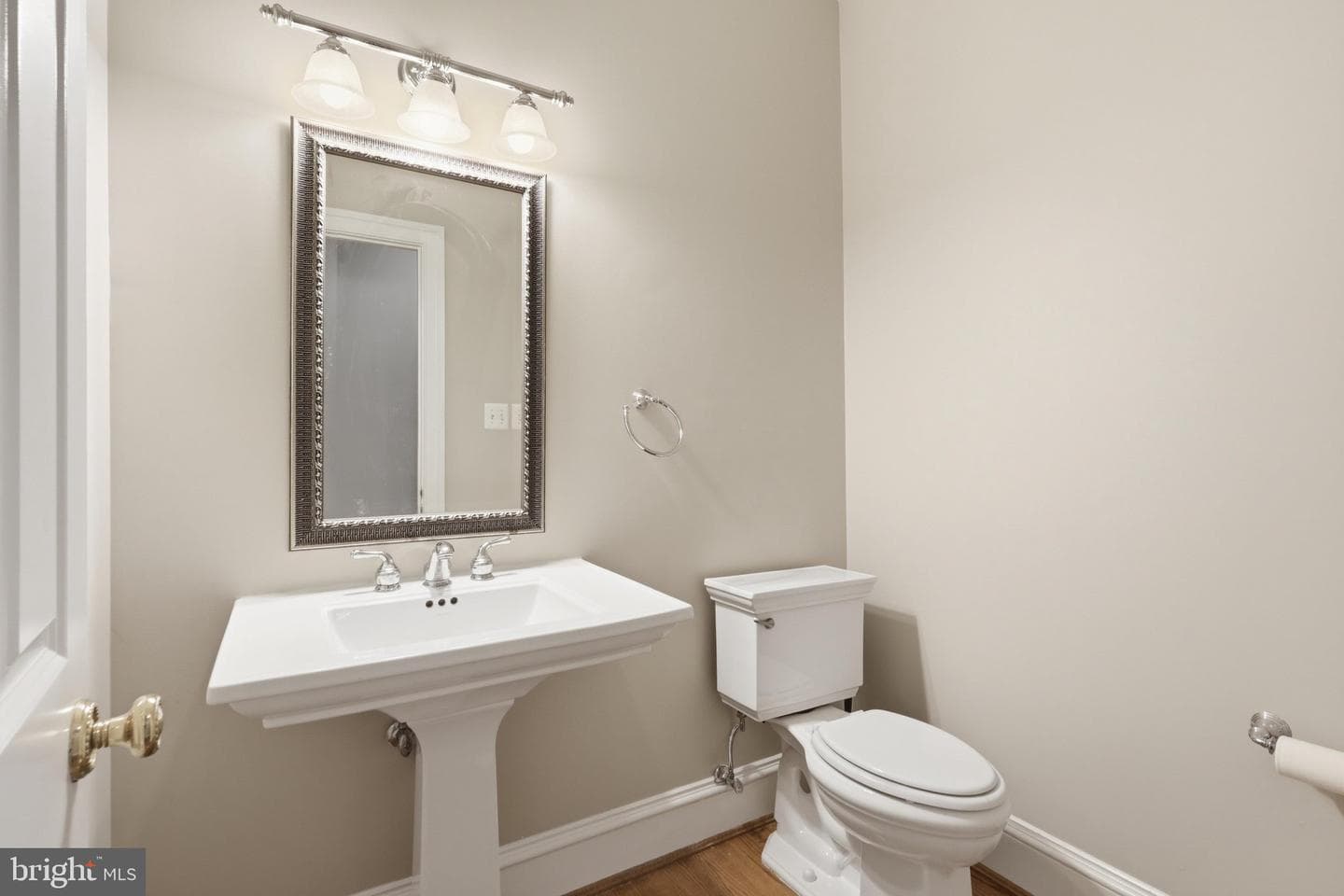 5248 Clifton Street photo 10