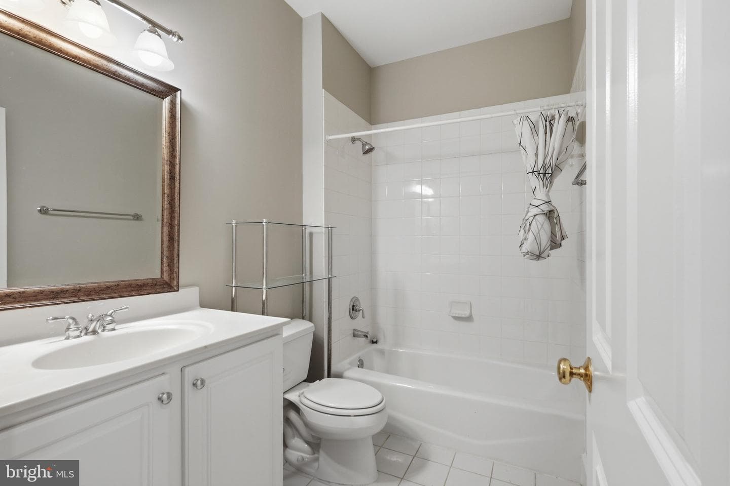 5248 Clifton Street photo 23