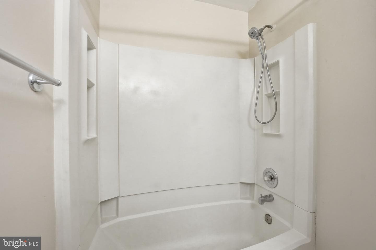 6472 Brick Hearth Court photo 21