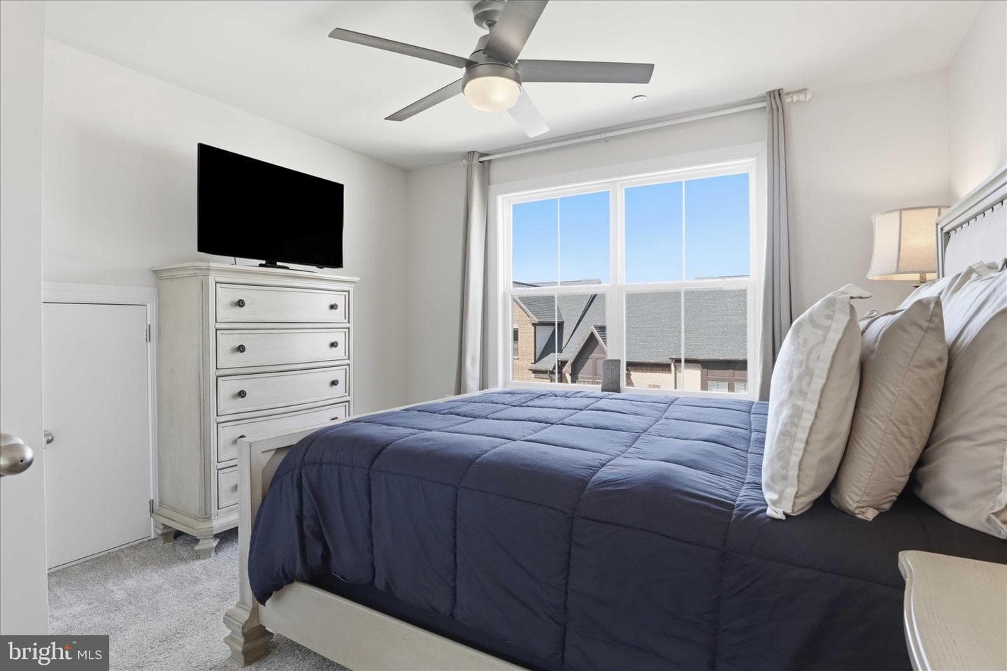 2861 Hokie Ln photo 32