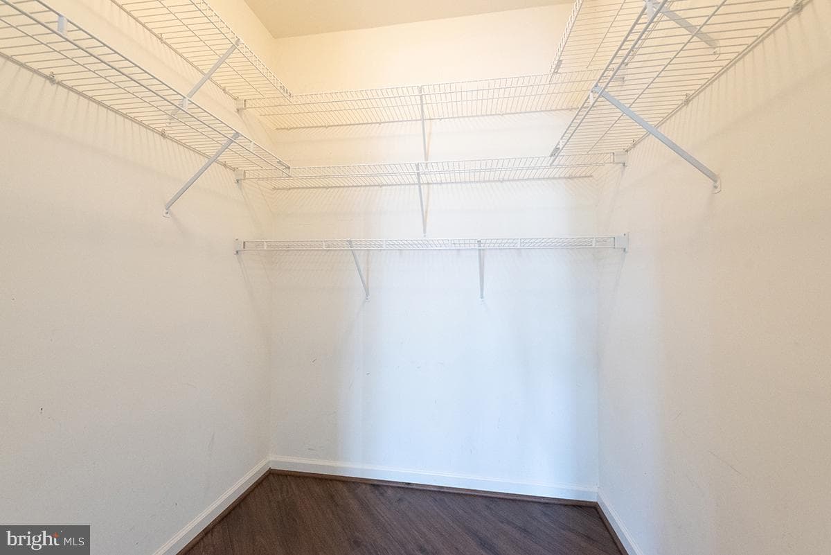 2204 Westcourt Ln # 317 photo 16