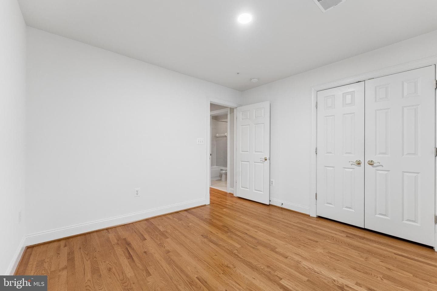 1313 Mclean Crest Court photo 20