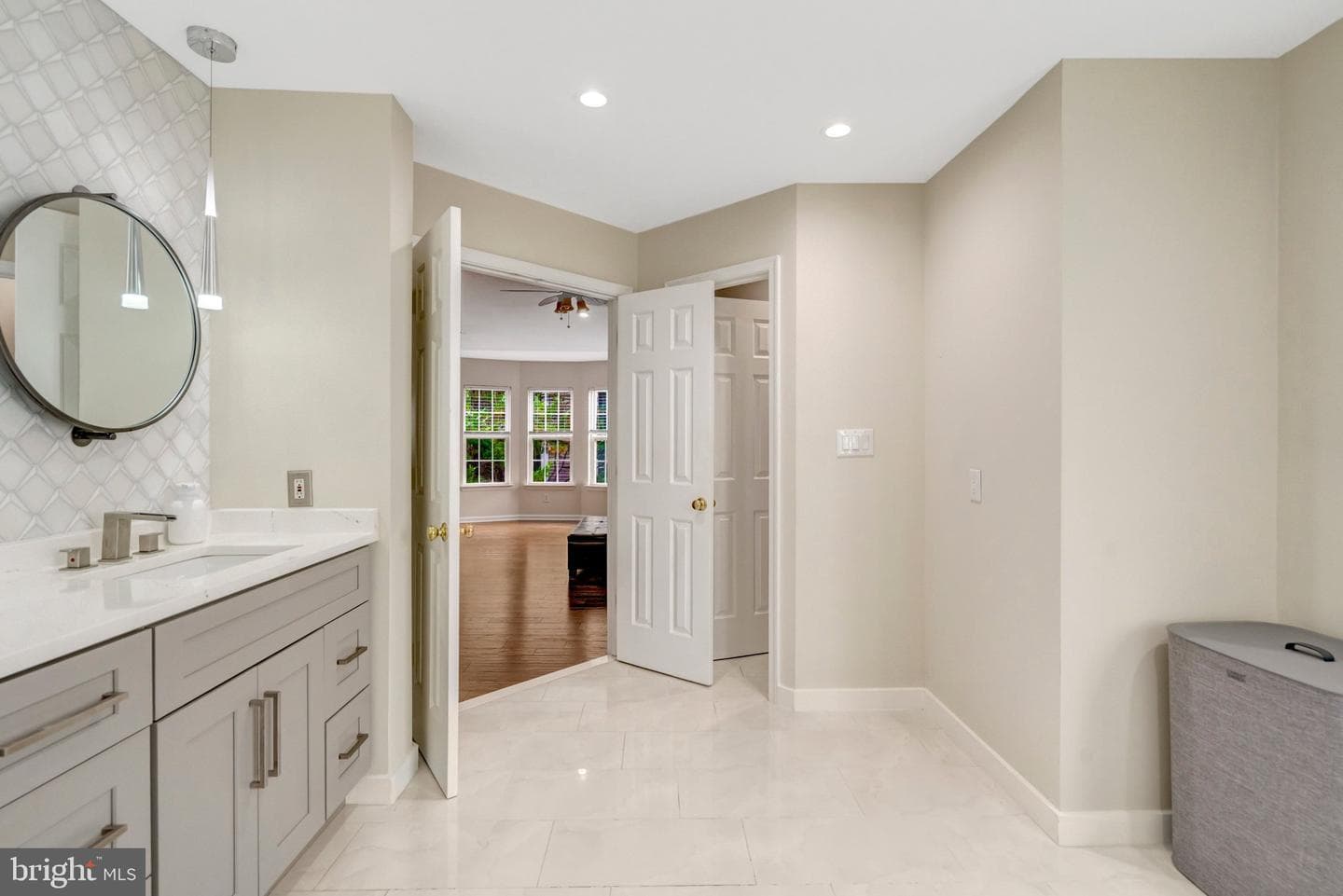 4172 Mccloskey Court photo 25
