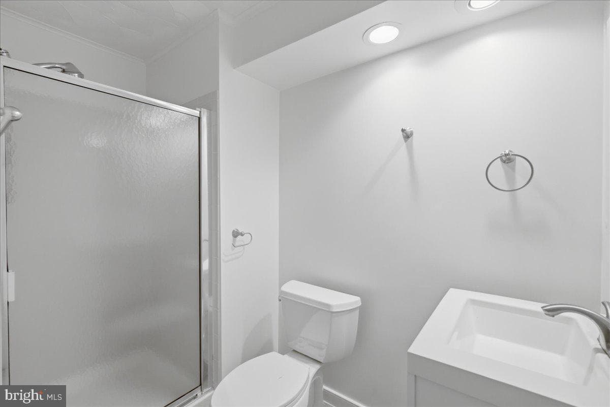 6090 Joust Lane photo 30