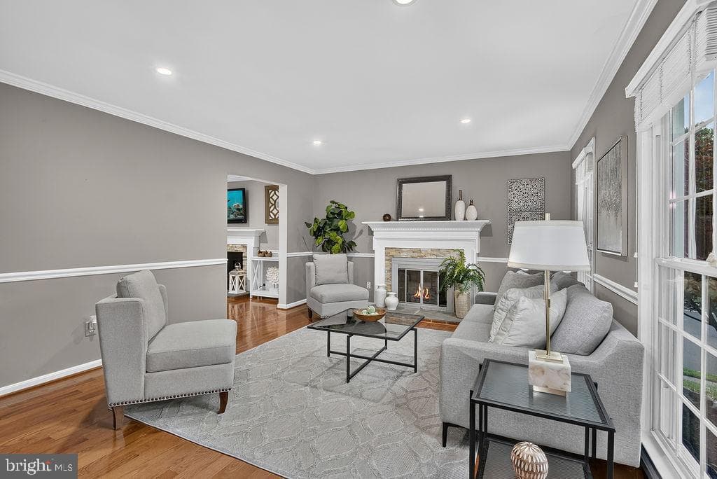 6207 Maple Run Court photo 11