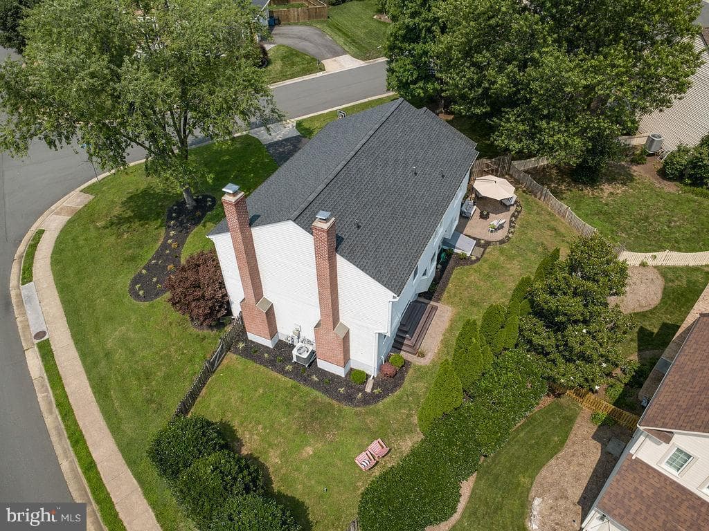 6207 Maple Run Court photo 7