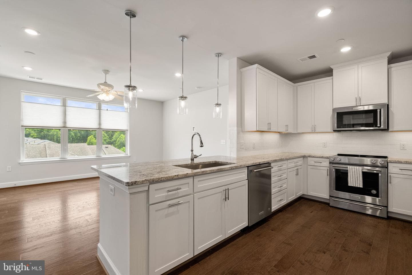 2960 Vaden Drive #2-413 photo 16
