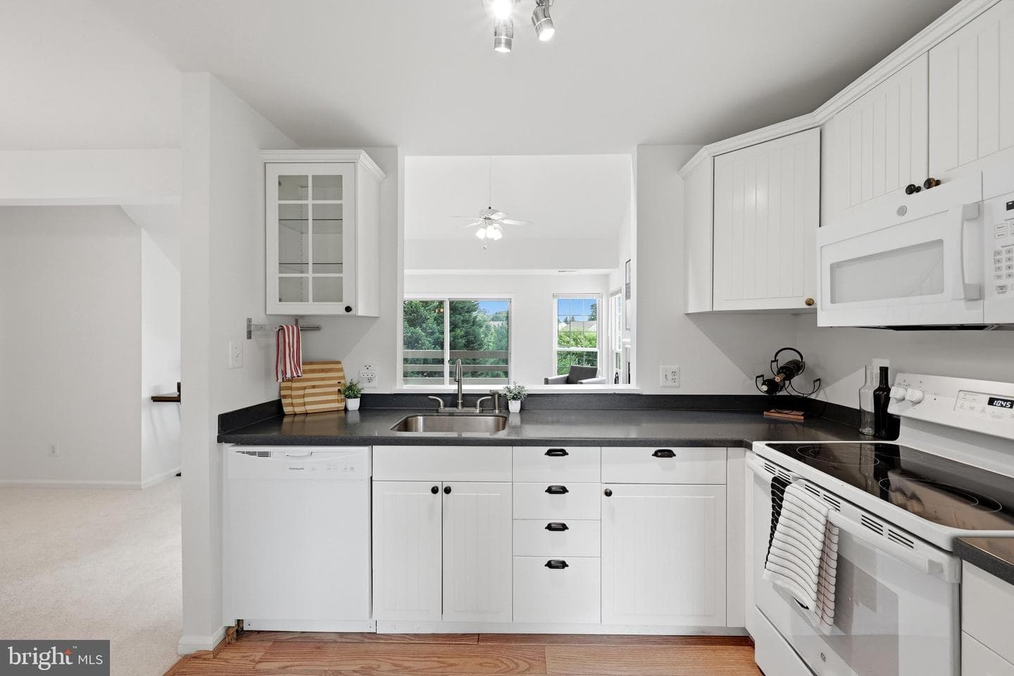 6605 Jupiter Hills Circle #j photo 3