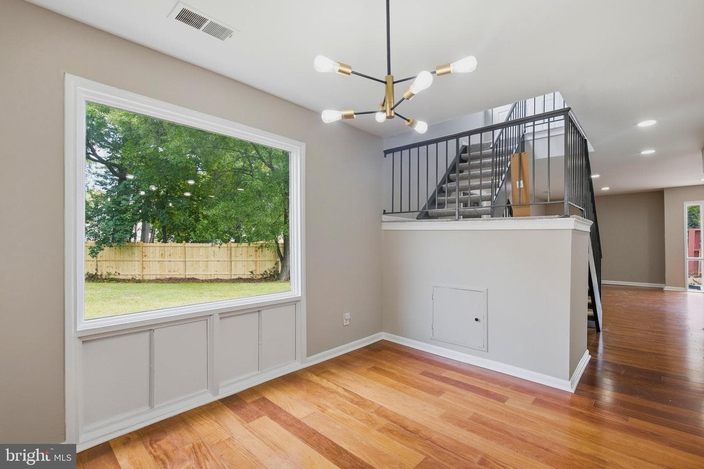 1224 Magnolia Lane photo 13