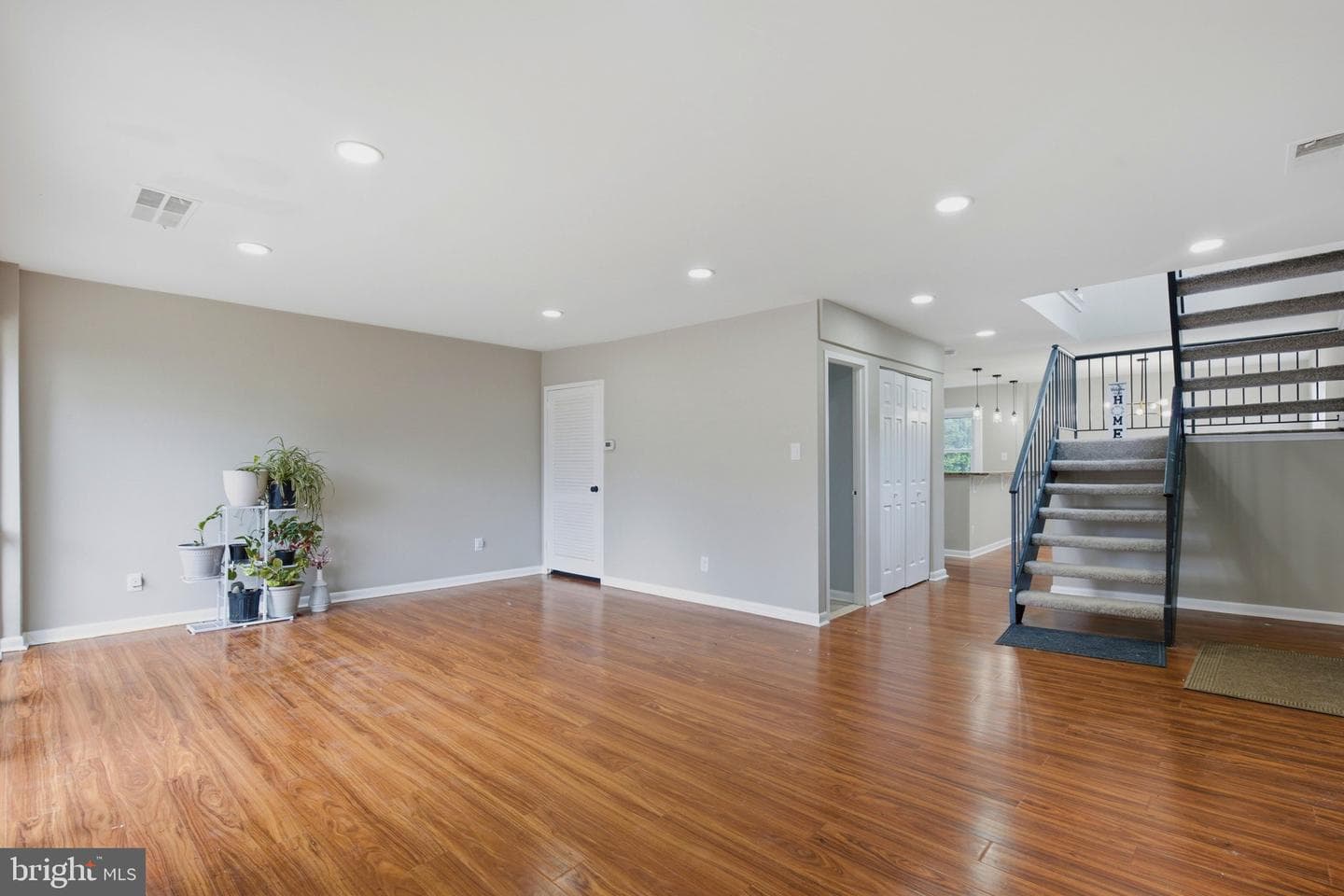1224 Magnolia Lane photo 8