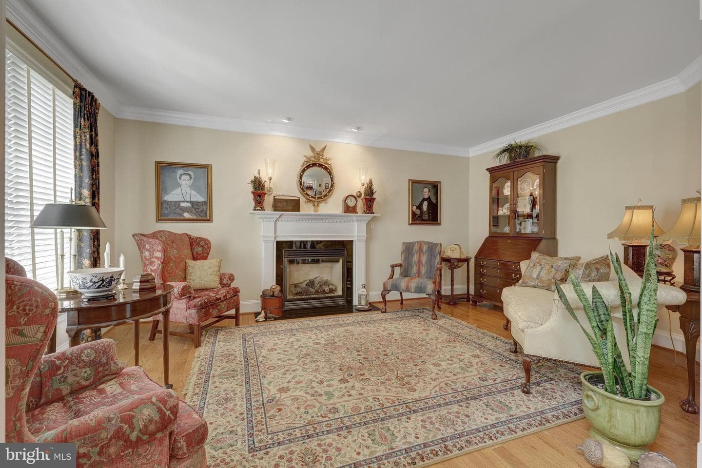 513 John Marshall Drive NE photo 10