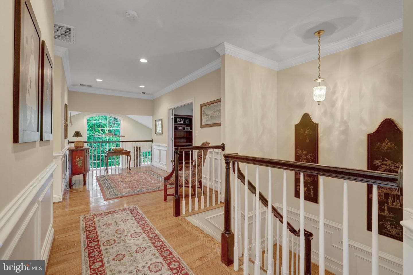 513 John Marshall Drive NE photo 21