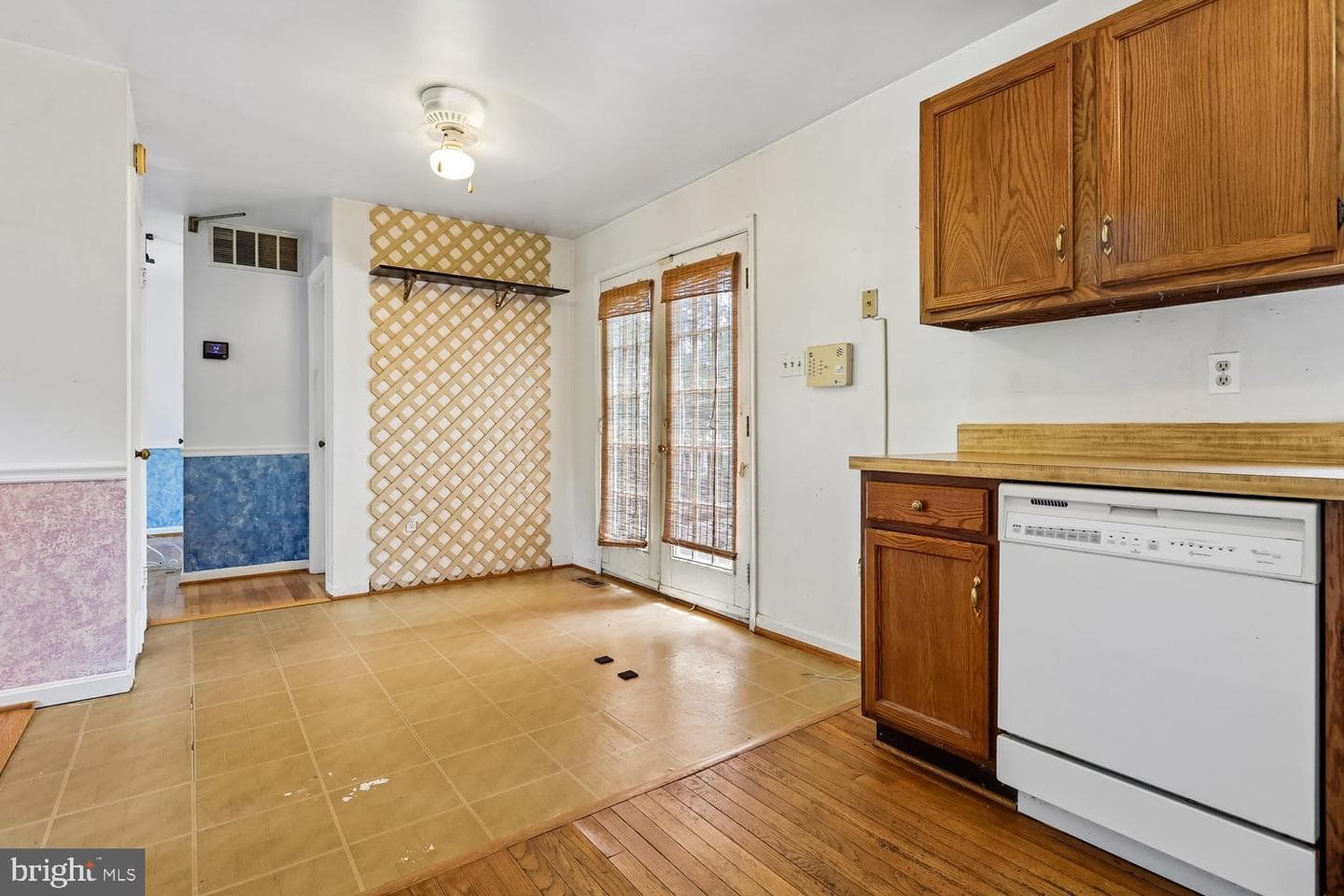 15226 Elk Run Road photo 8