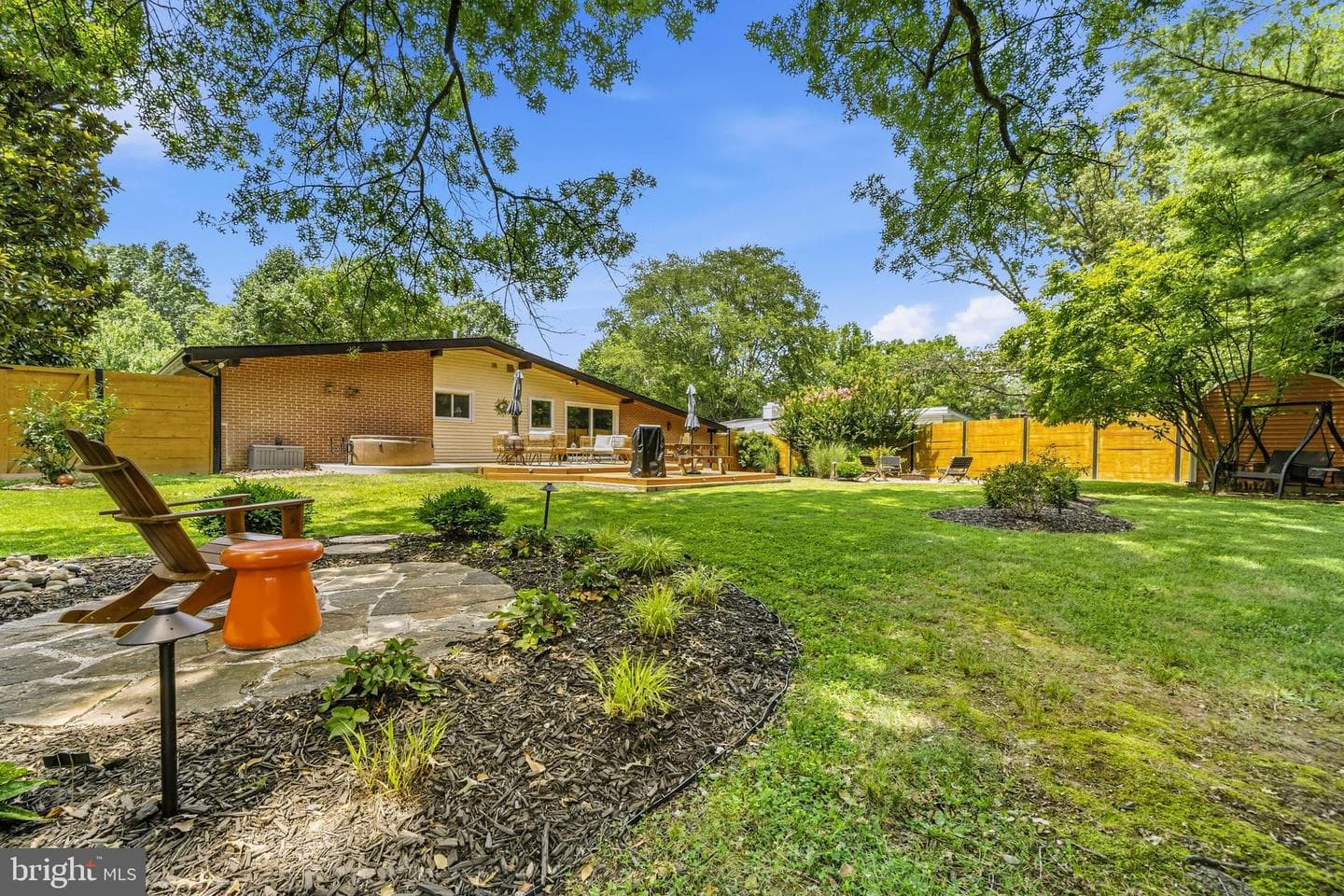8801 Camden Street photo 43