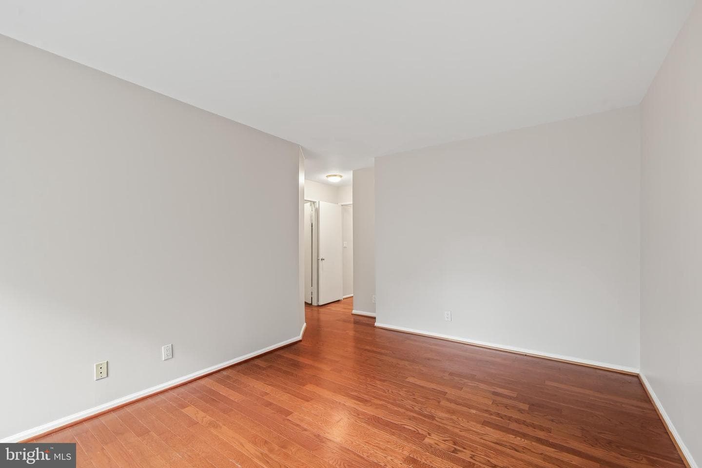 8370 Greensboro Drive #402 photo 16