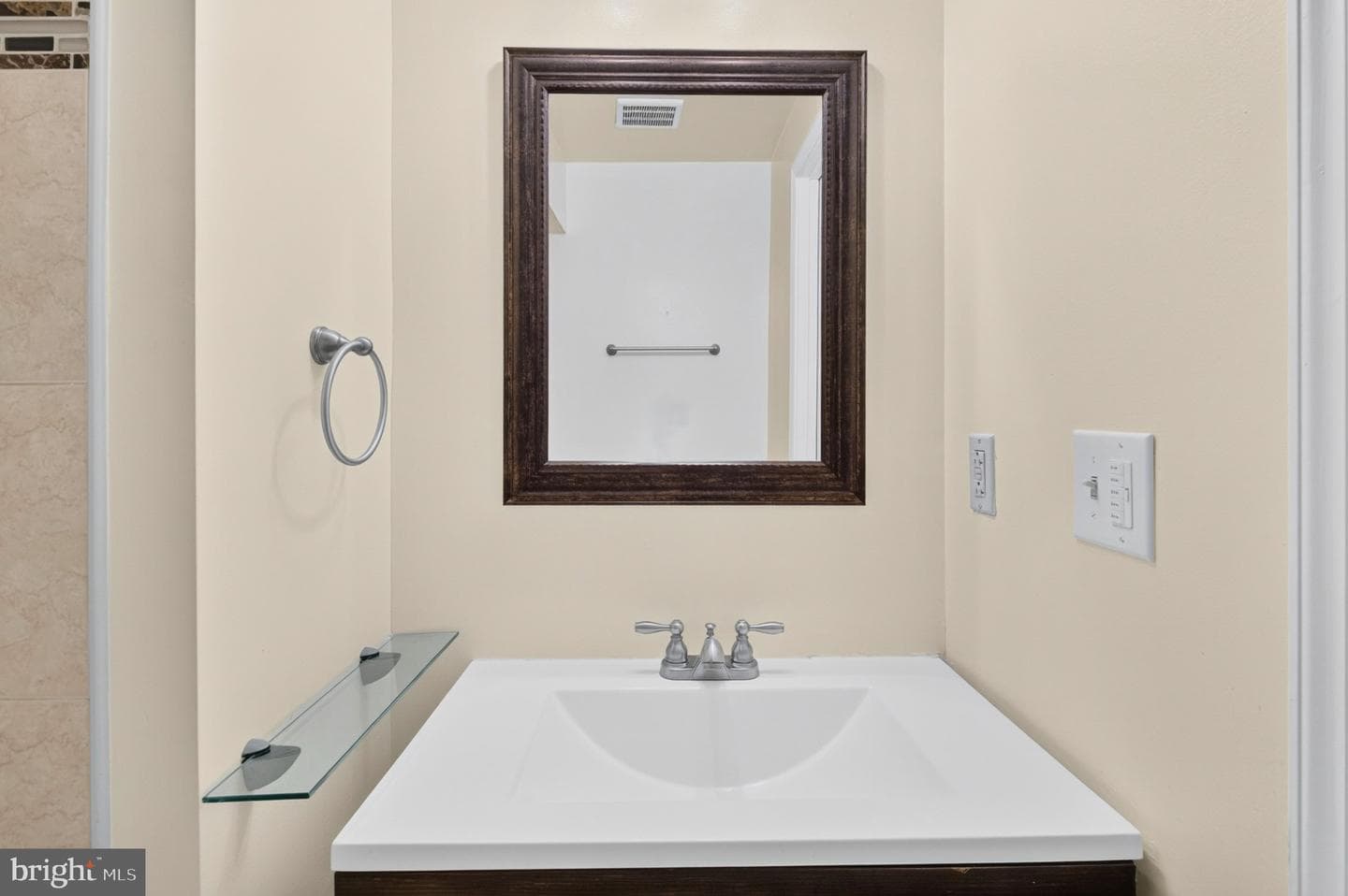 2836 Kelly Square photo 41