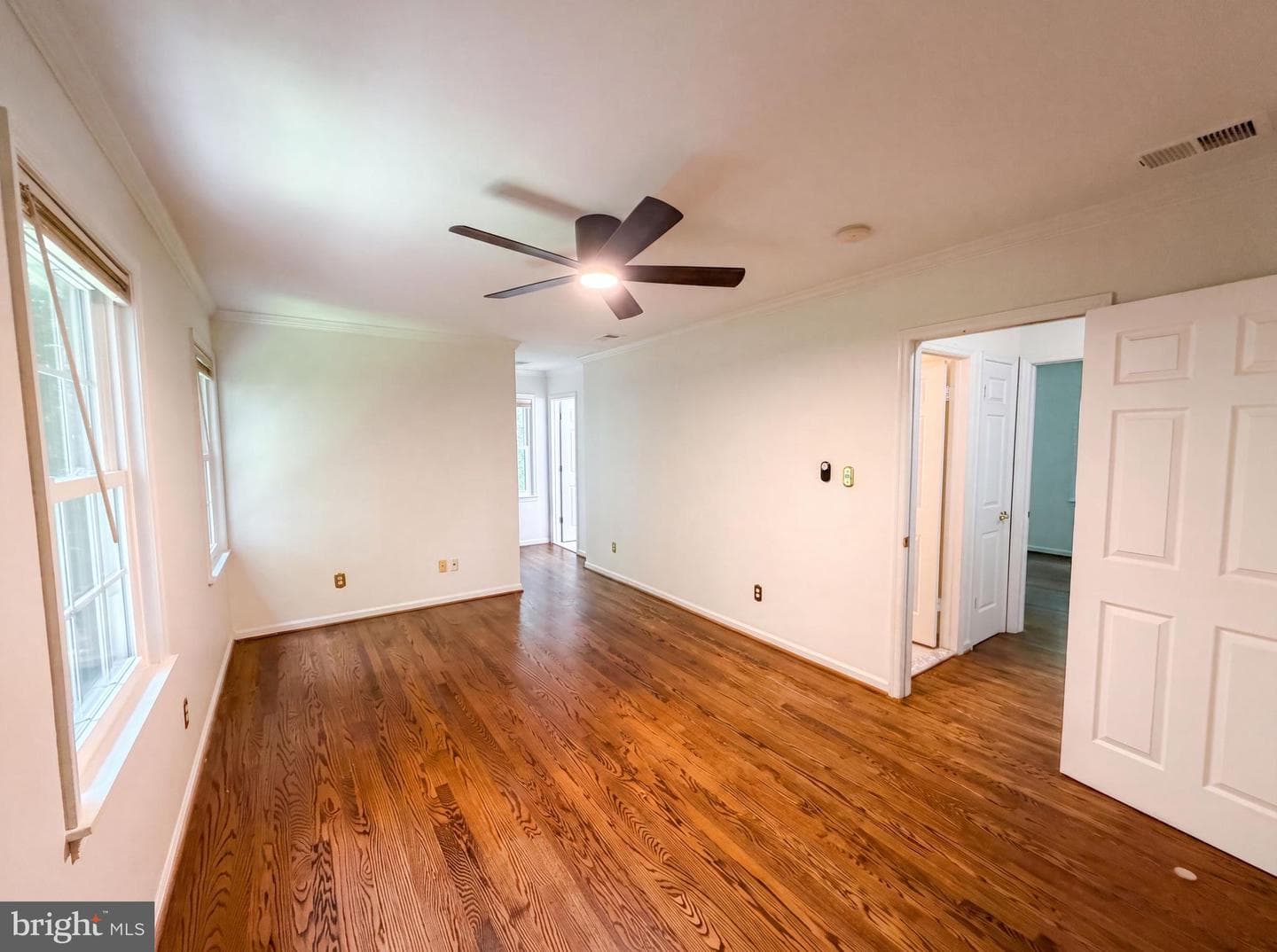 4819 Powell Road photo 4