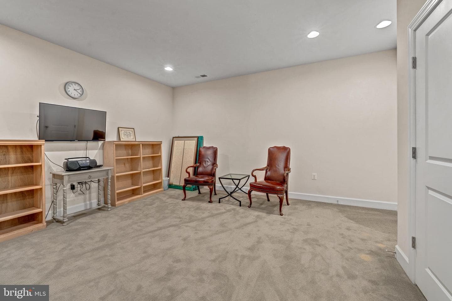 5951 Clapton Court photo 11