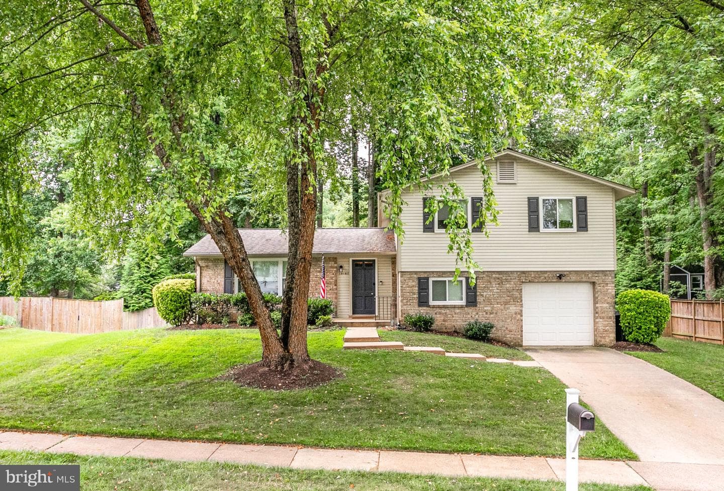 10197 Wavell Road photo 25
