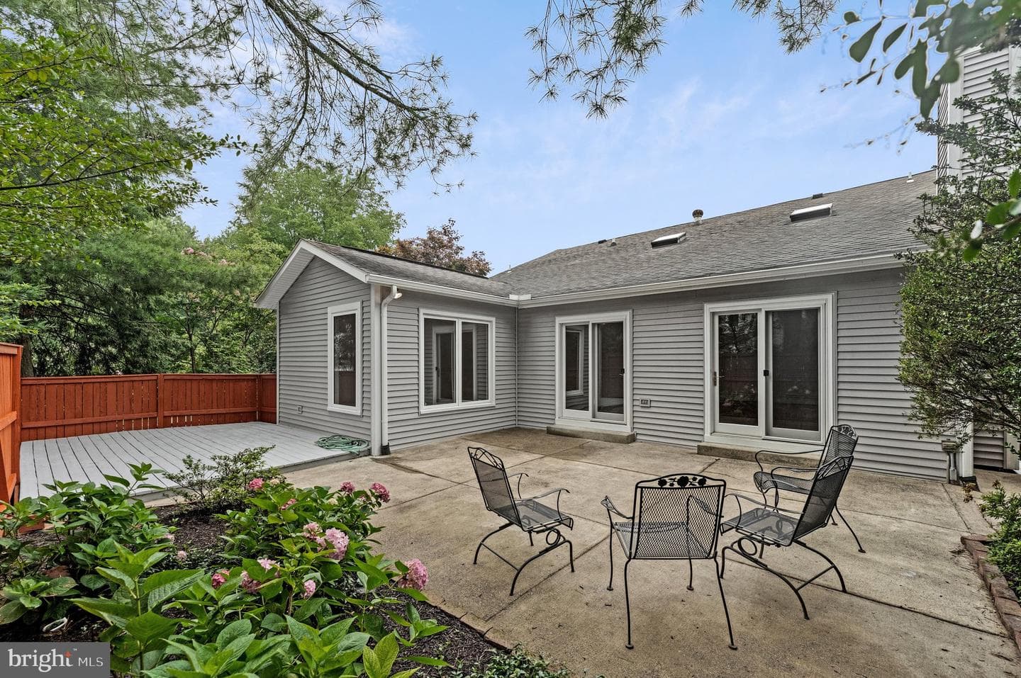 8424 Hollis Lane photo 42