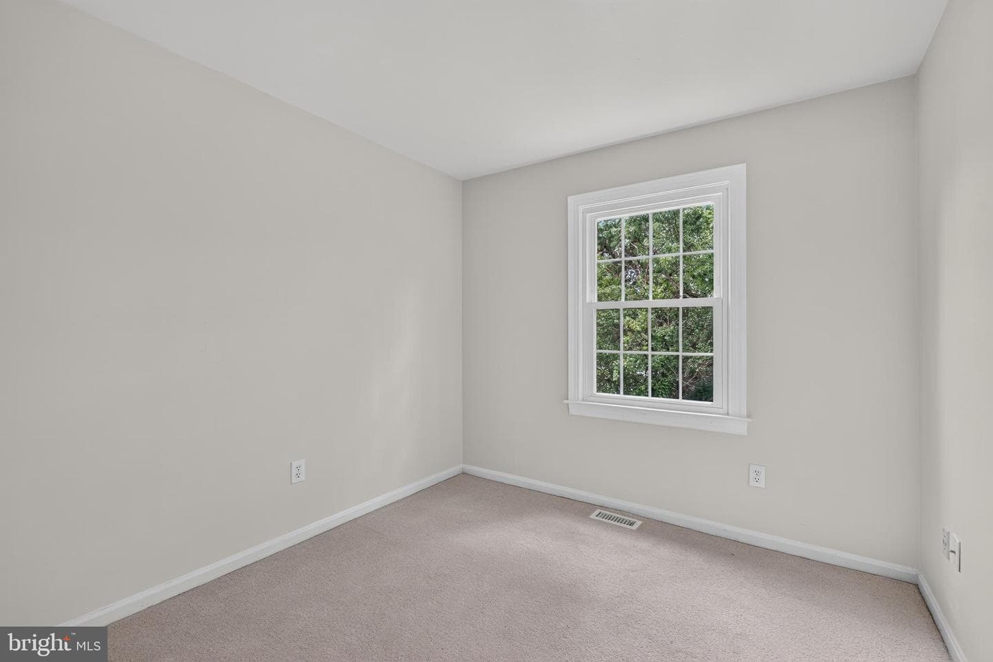 6521 Yadkin Court photo 21