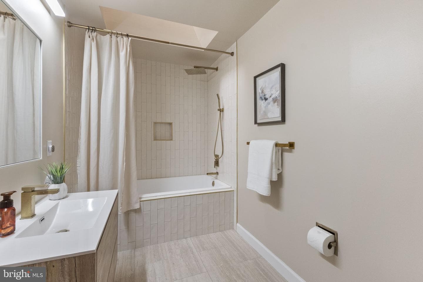 10101 Jaydee Boulevard photo 40