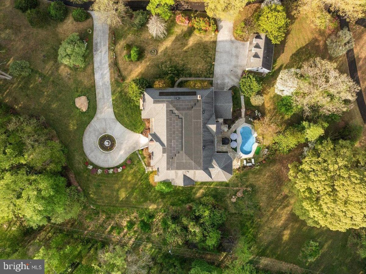 11846 Chapel Road photo 3