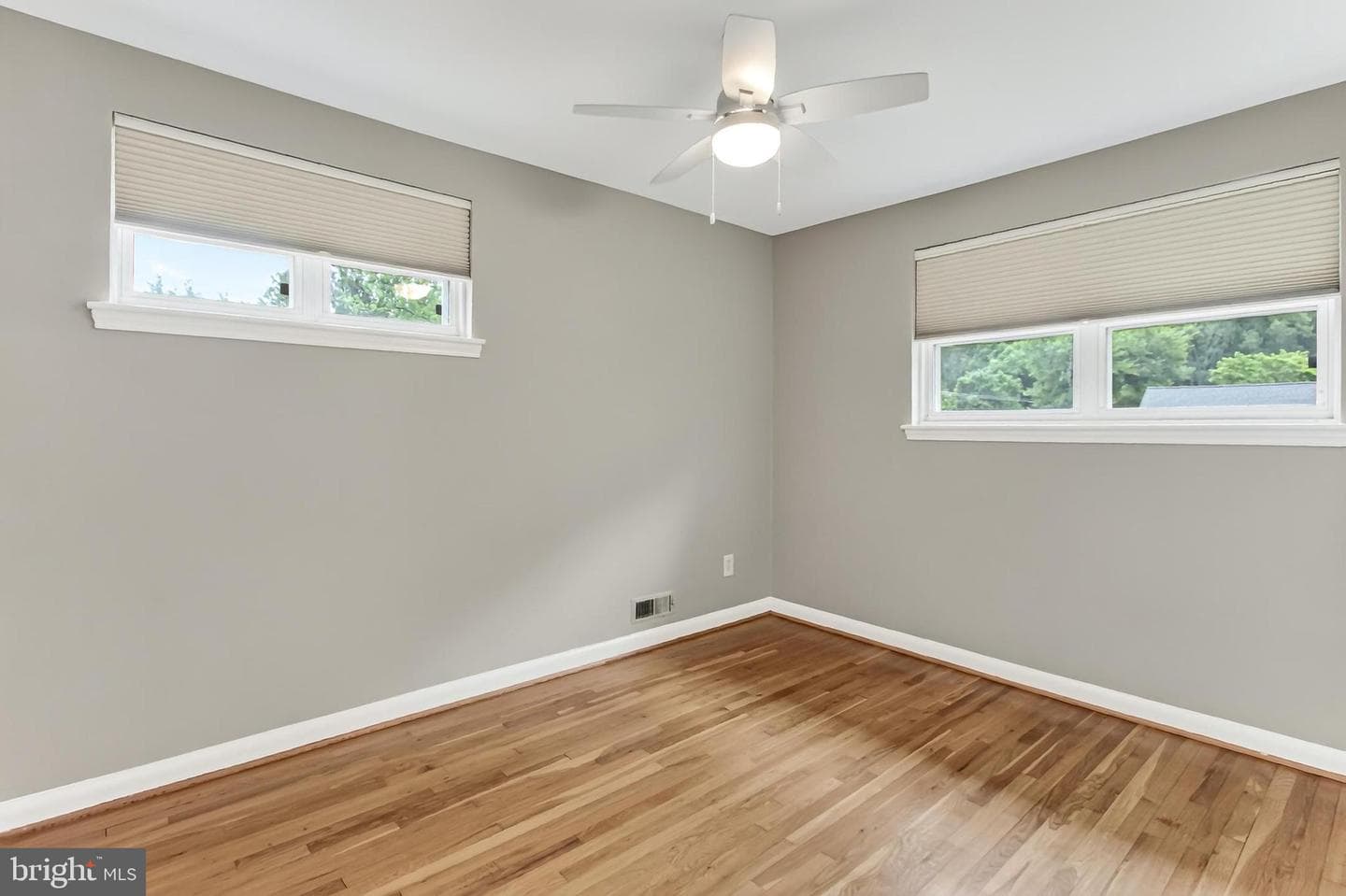 6927 Fern Lane photo 25