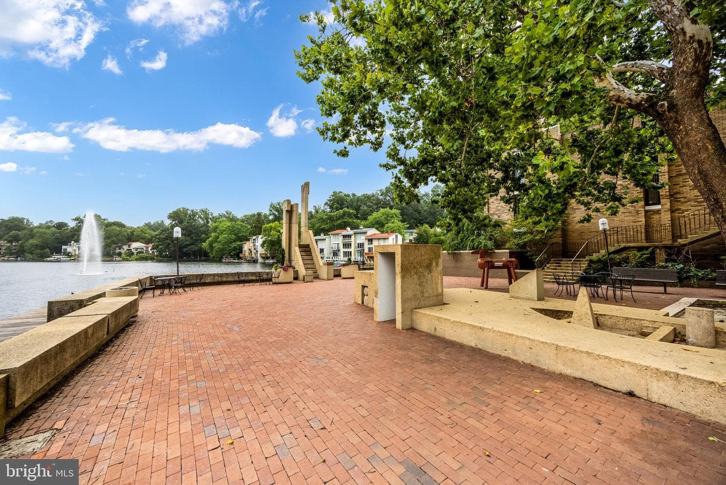 11471 W Washington Plaza W photo 61