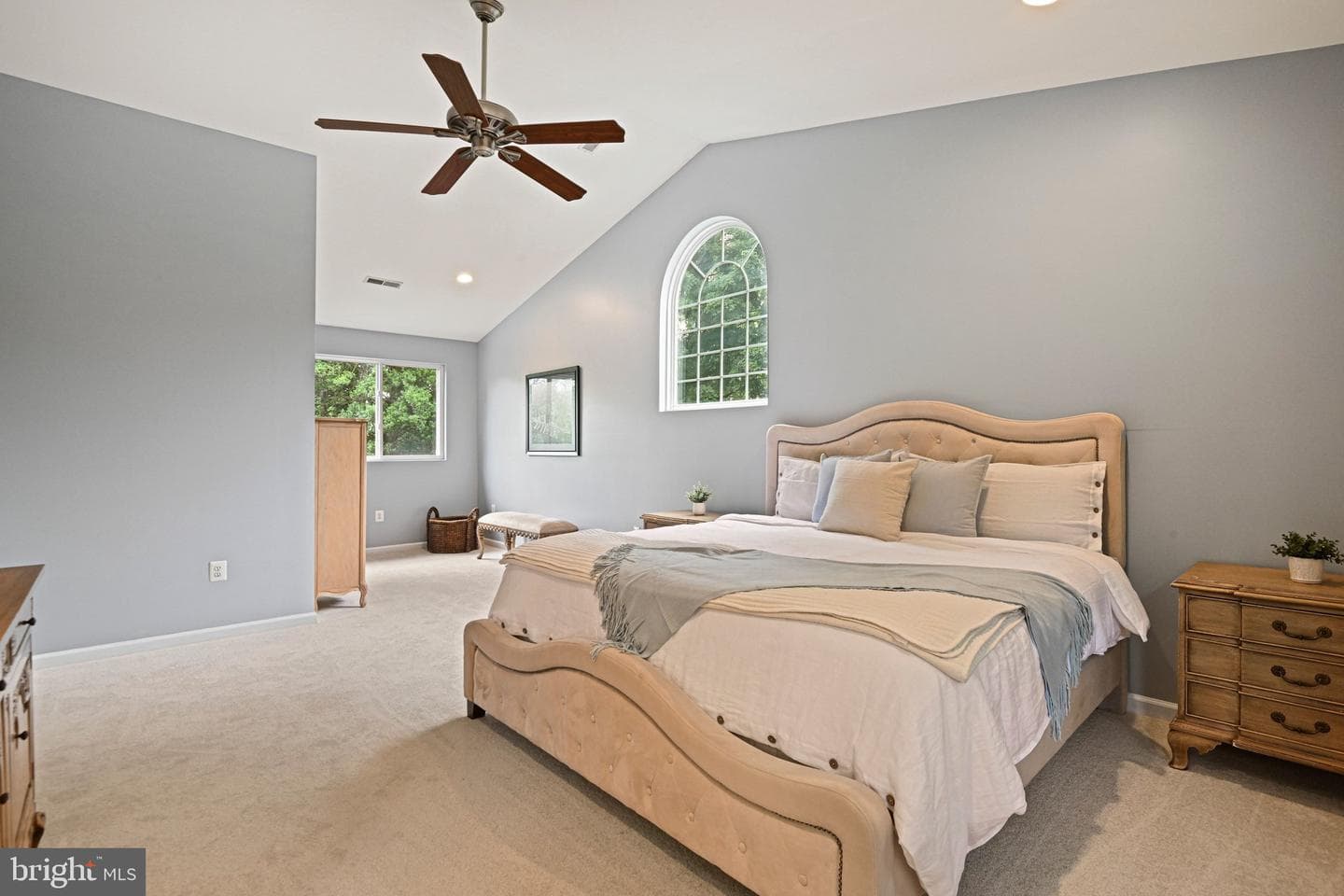 8213 Cottage Street photo 22