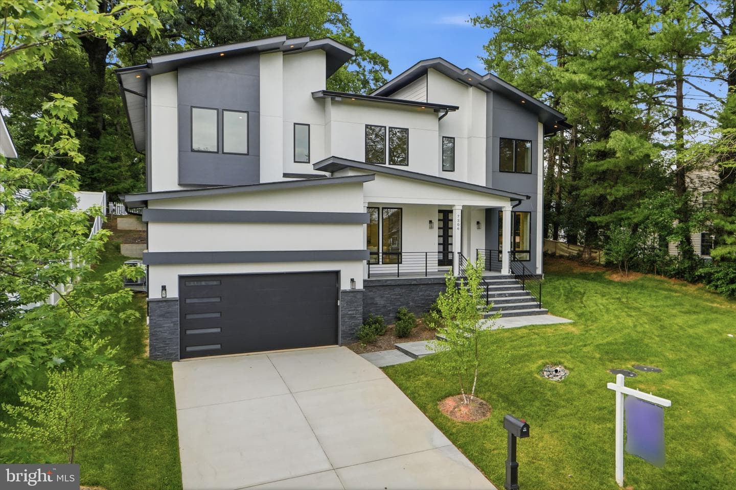 7306 Sportsman Drive photo 3