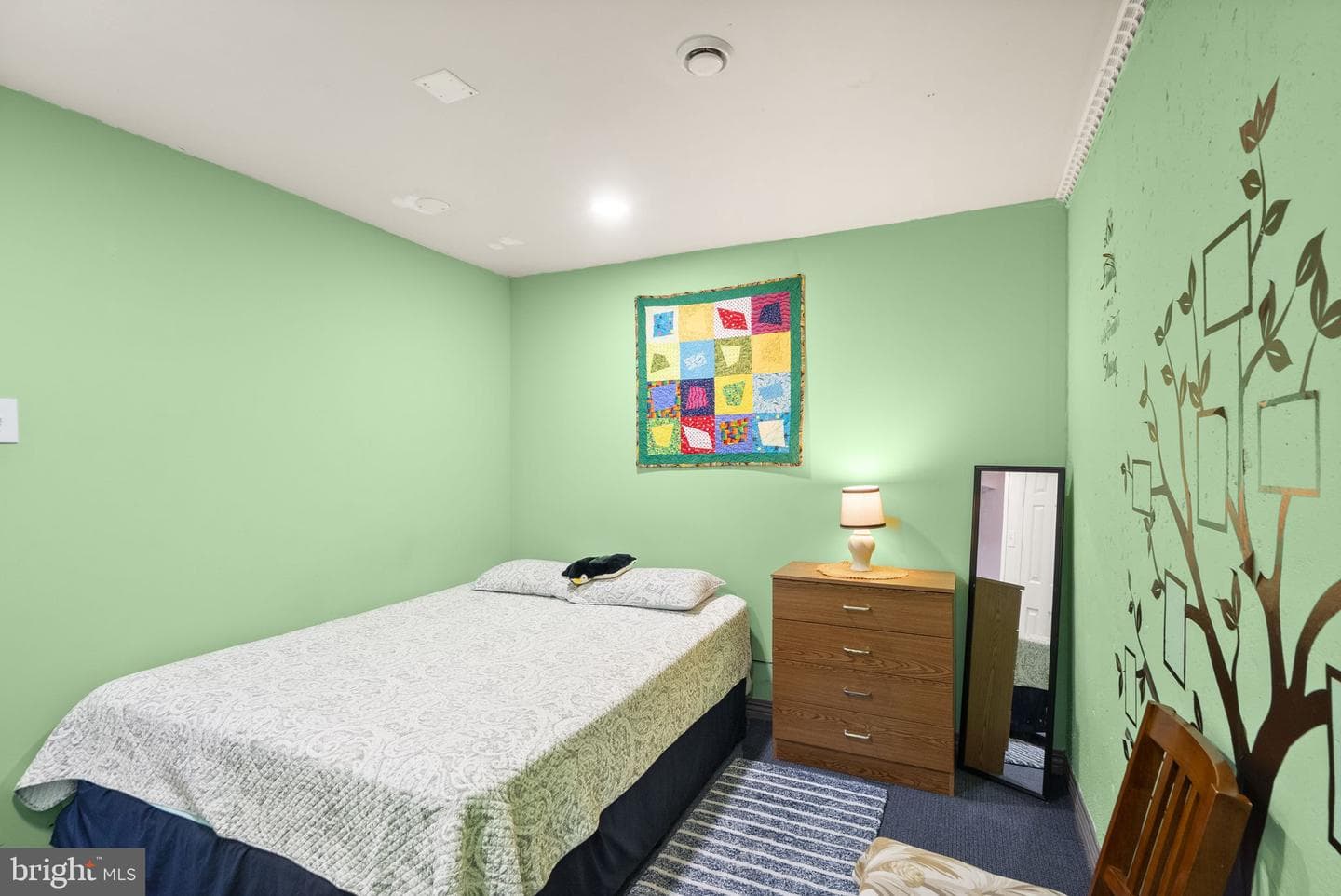 5633 Sutherland Court photo 49