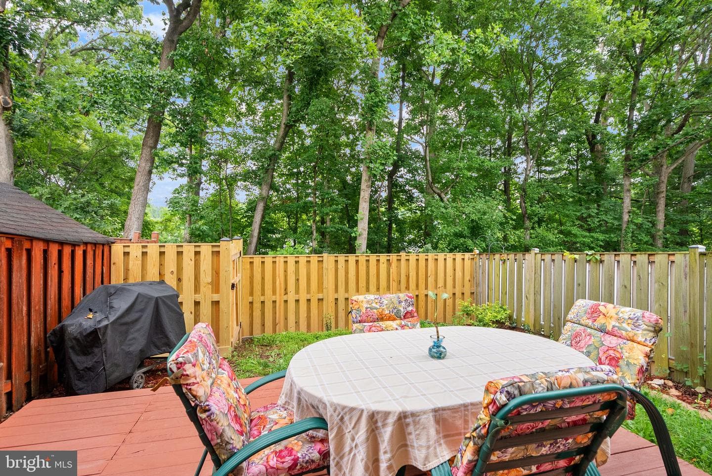 5633 Sutherland Court photo 56