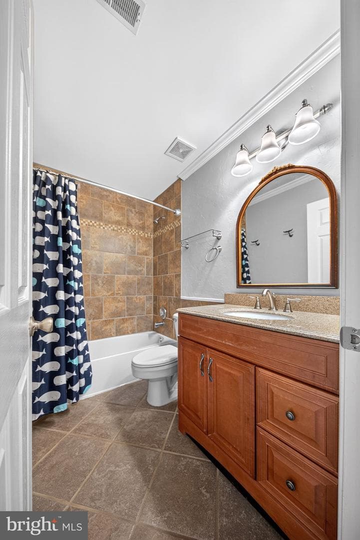 3398 Governor'S Crest Court photo 41