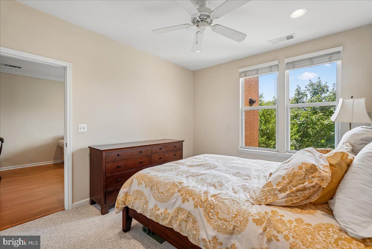 12000 Market Street #286 photo 14